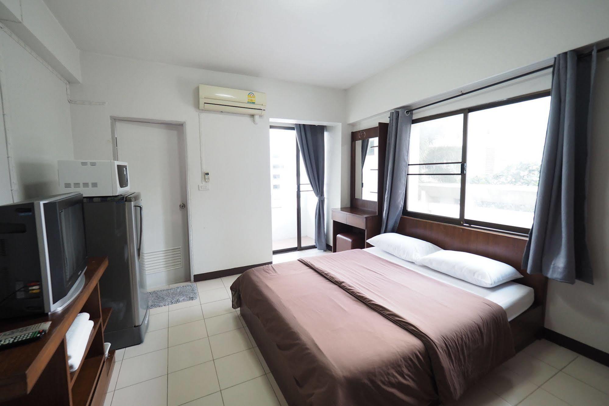 Living Naraa Place Bangkok Kültér fotó